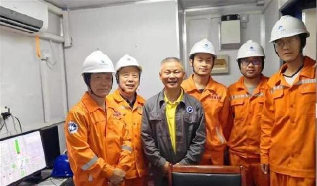 南海传来好消息！中国海牛2号海底成功开挖231米，刷新世界纪录